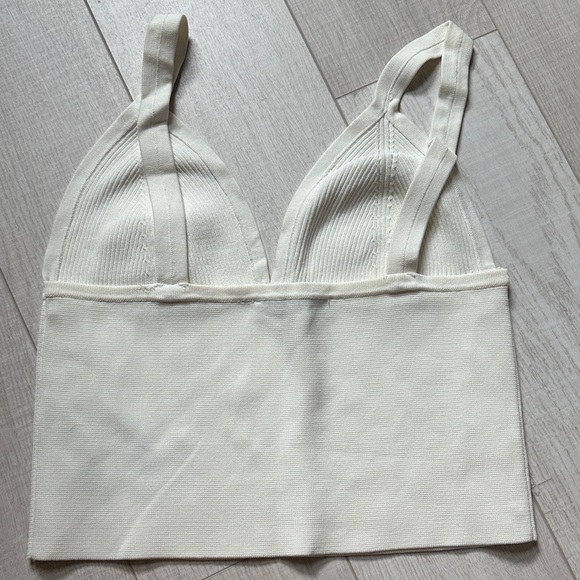 Zara Cream Ribbed Knit Top - Picture 2 of 3